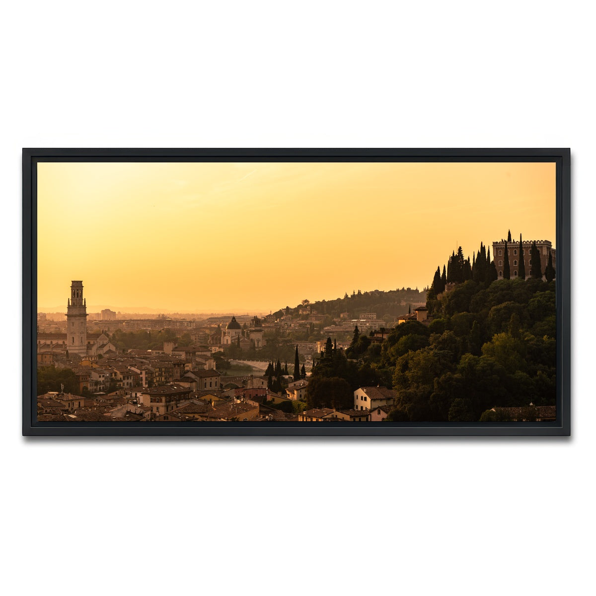 AUTO-MOCKUP WHITE | Verona panorama | 1 Piece | Black Framed Canvas | group=2x1