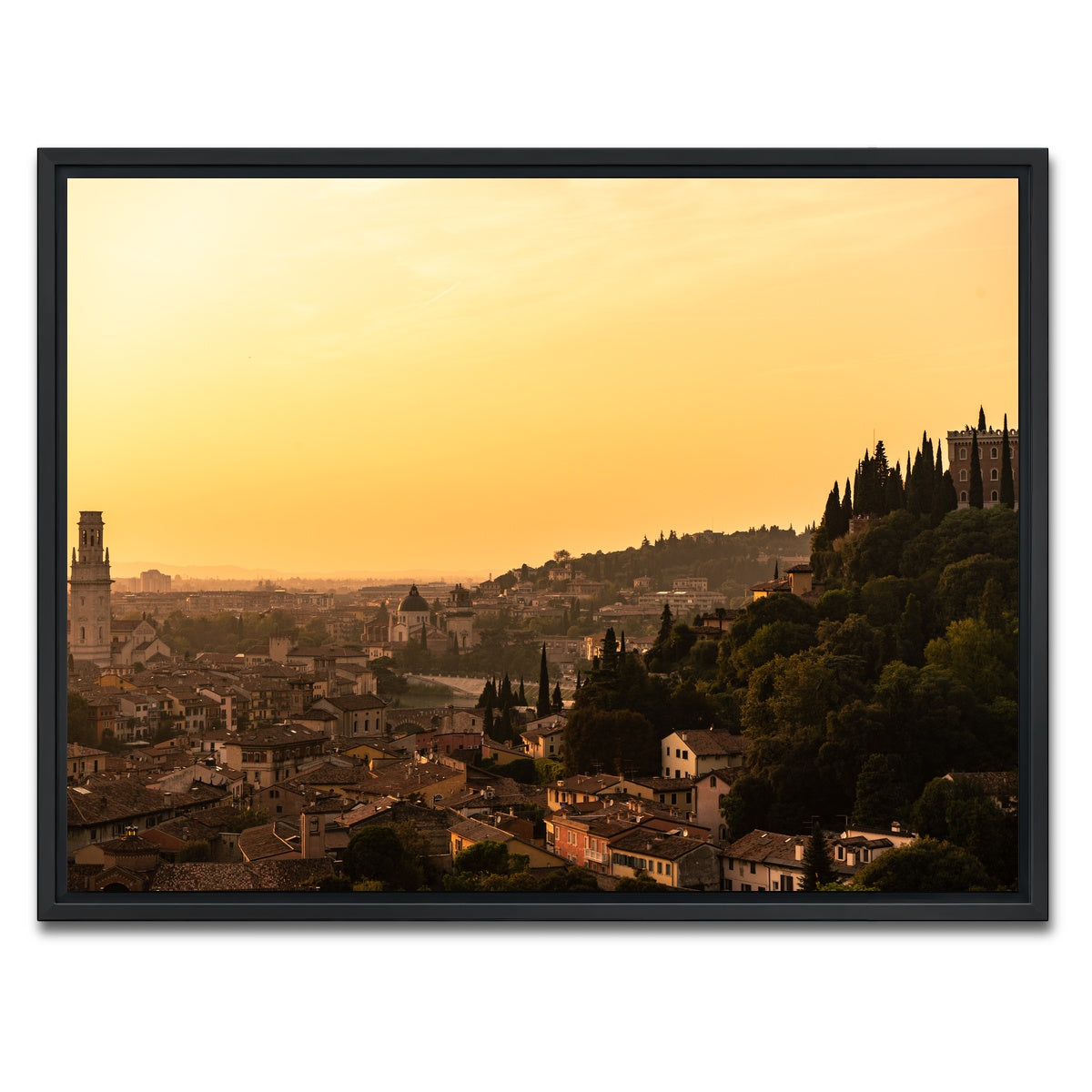 AUTO-MOCKUP WHITE | Verona panorama | 1 Piece | Black Framed Canvas | group=4x3