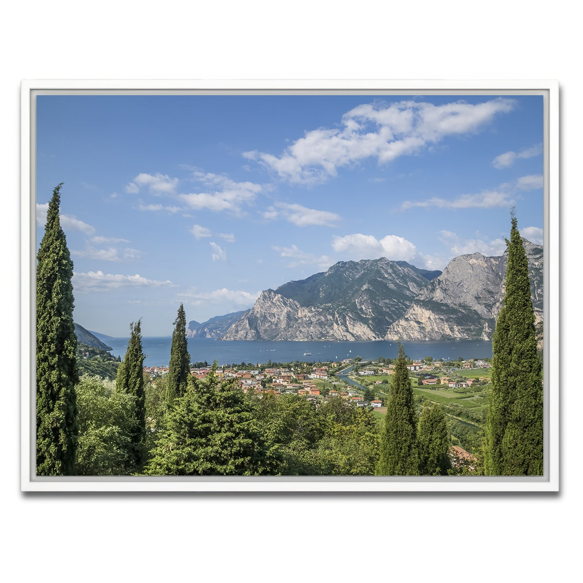 AUTO-MOCKUP WHITE | View to Lake Garda | 1 Piece | White Framed Canvas | group=4x3