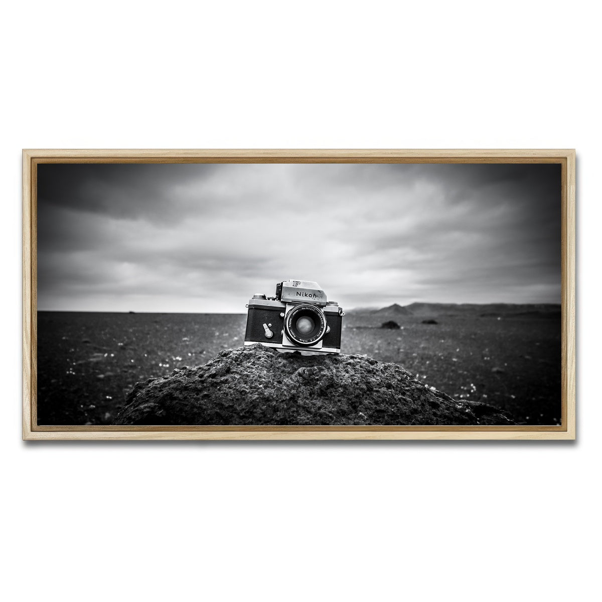 AUTO-MOCKUP WHITE | Vintage Iceland | 1 Piece | Natural Framed Canvas | group=2x1
