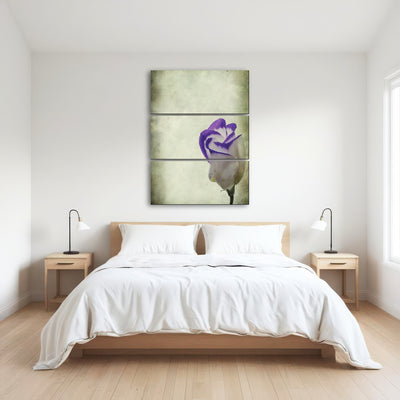 AUTO-MOCKUP ROOM | Vintage Lisianthus