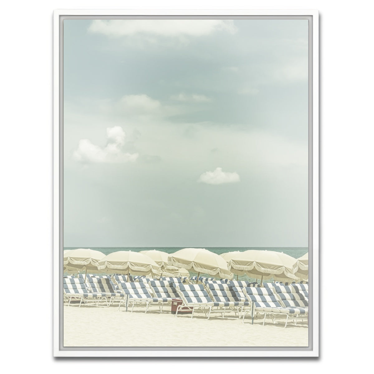 AUTO-MOCKUP WHITE | Vintage beach scene | 1 Piece | White Framed Canvas | group=3x4