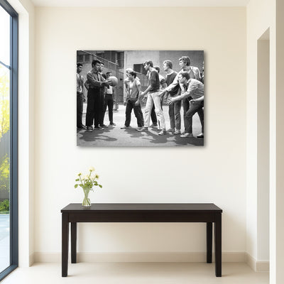 AUTO-MOCKUP ROOM | West Side Story