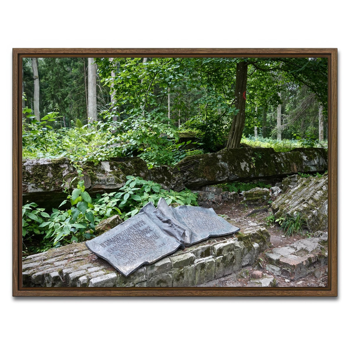 AUTO-MOCKUP WHITE | Wolf's Lair - Stauffenberg Bomb site | 1 Piece | Walnut Framed Canvas | group=4x3