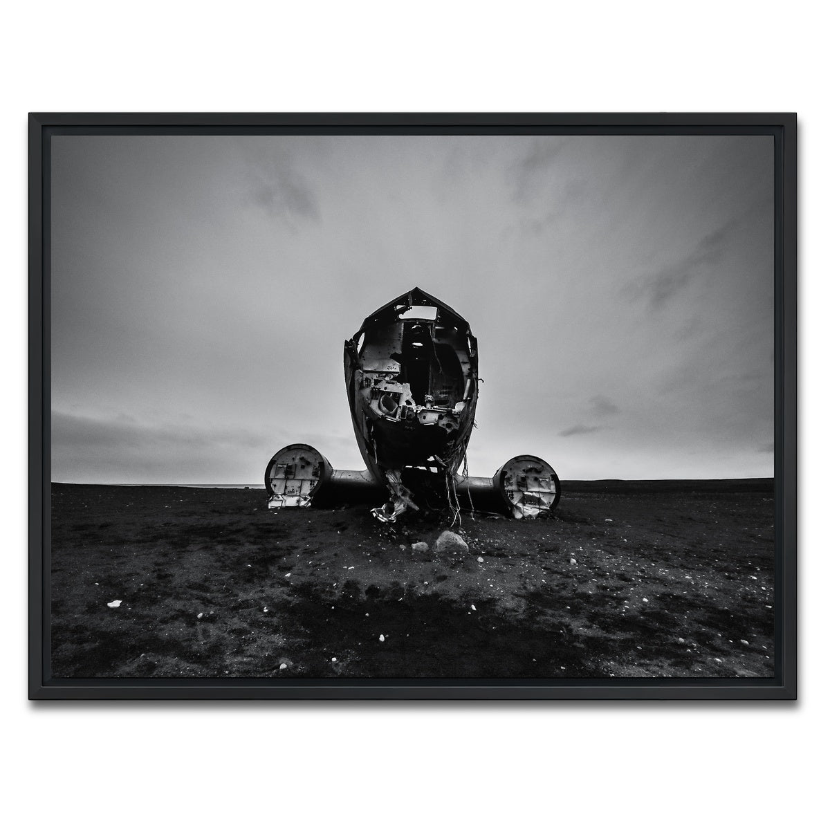 AUTO-MOCKUP WHITE | Wreckage | 1 Piece | Black Framed Canvas | group=4x3
