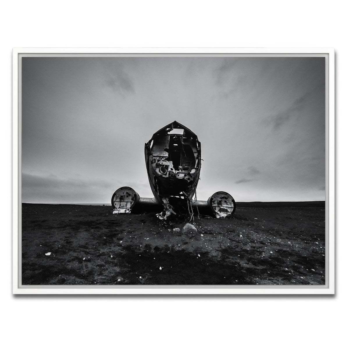 AUTO-MOCKUP WHITE | Wreckage | 1 Piece | White Framed Canvas | group=4x3