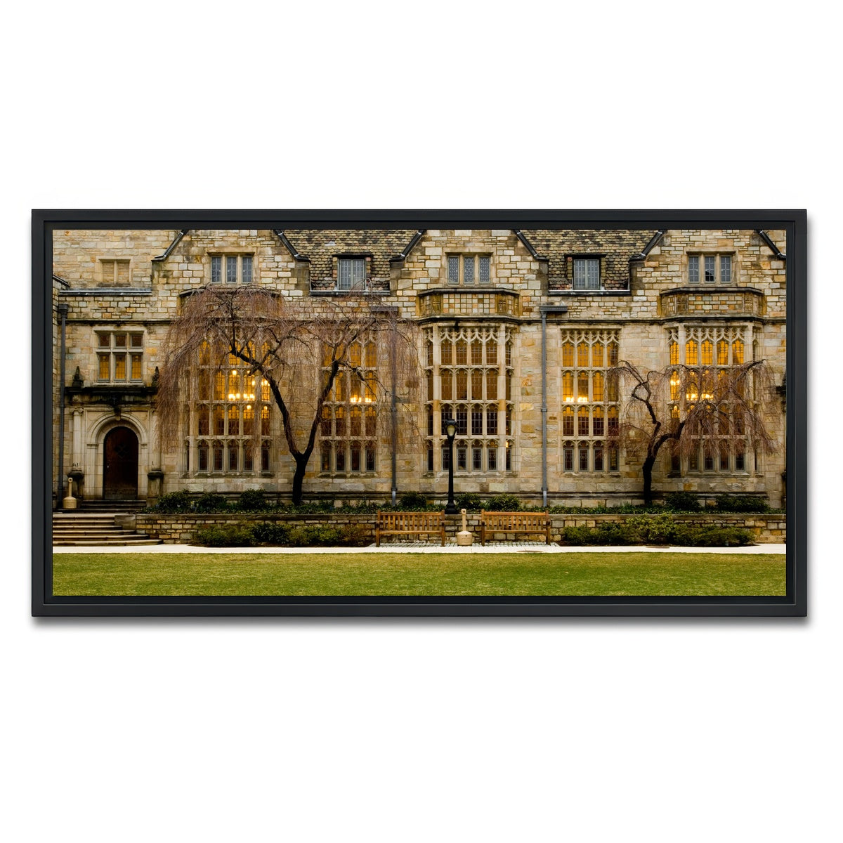 AUTO-MOCKUP WHITE | Yale University | 1 Piece | Black Framed Canvas | group=2x1