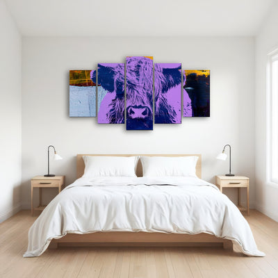 AUTO-MOCKUP ROOM | highland cow