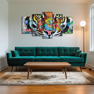 AUTO-MOCKUP ROOM | tiger graffiti