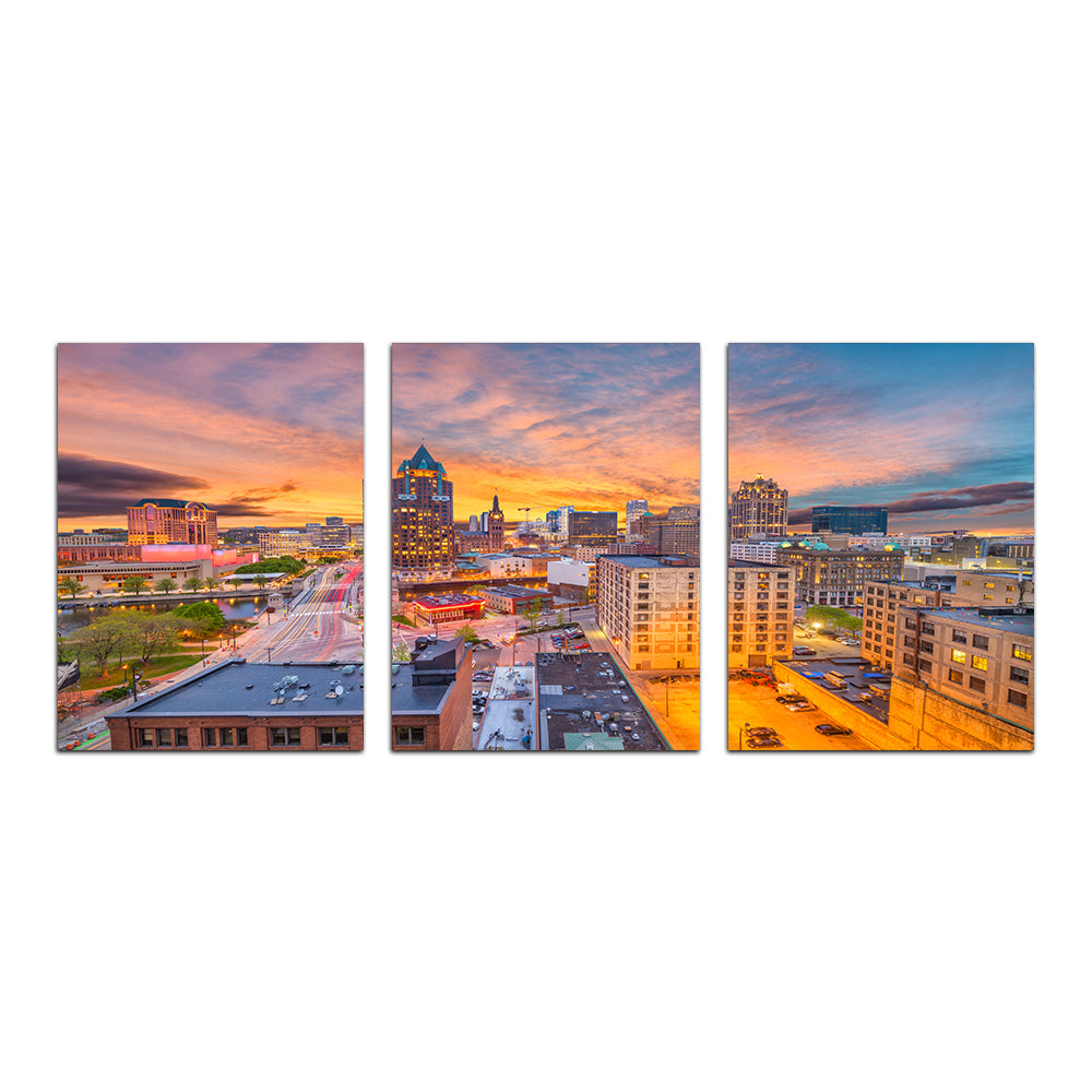 Milwaukee Skyline At Dusk Wall Art