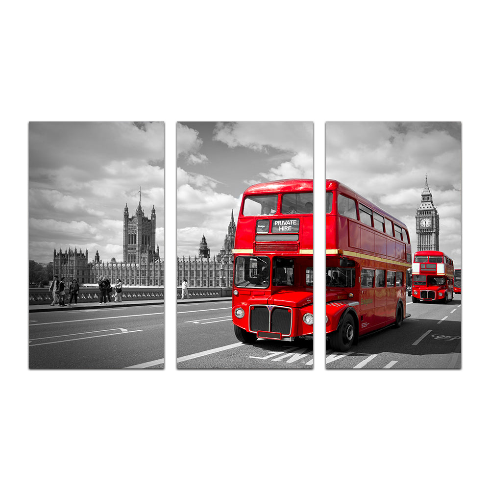 Red Buses in London Wall Art