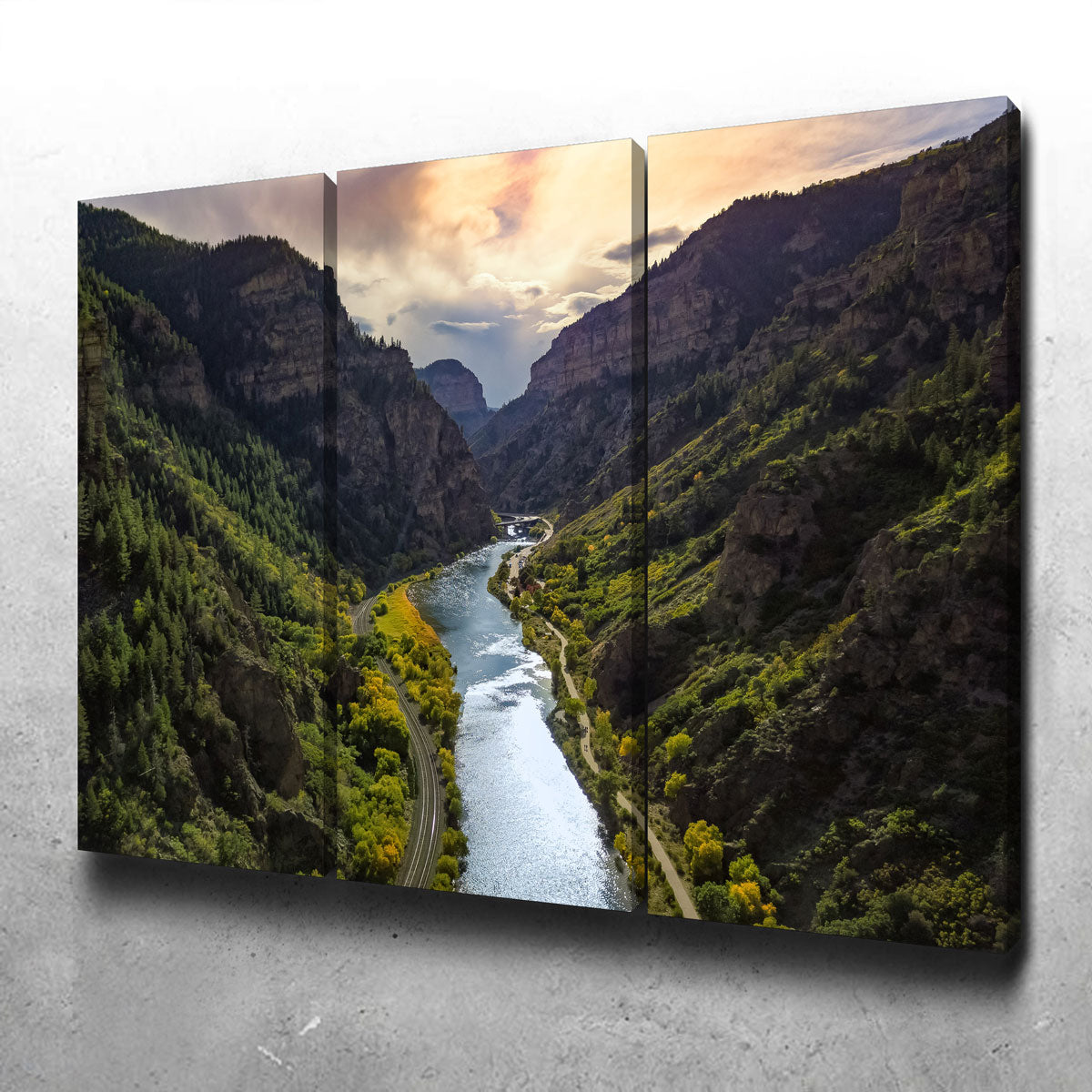 Colorado Valley Canvas Set
