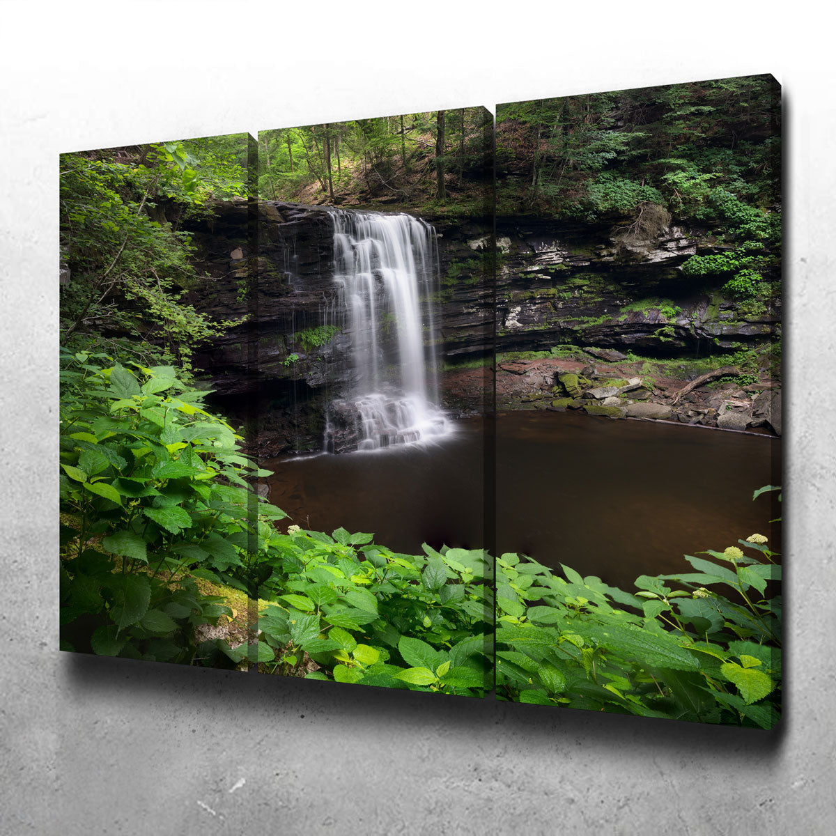 Green Eye Wall Art
