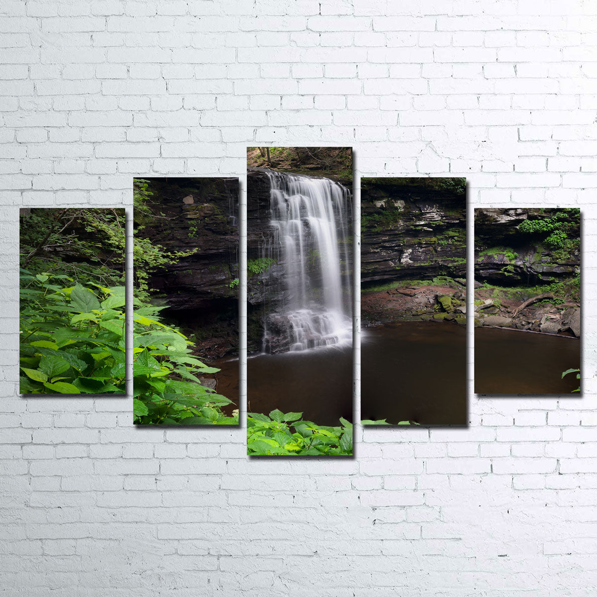 Green Eye Wall Art