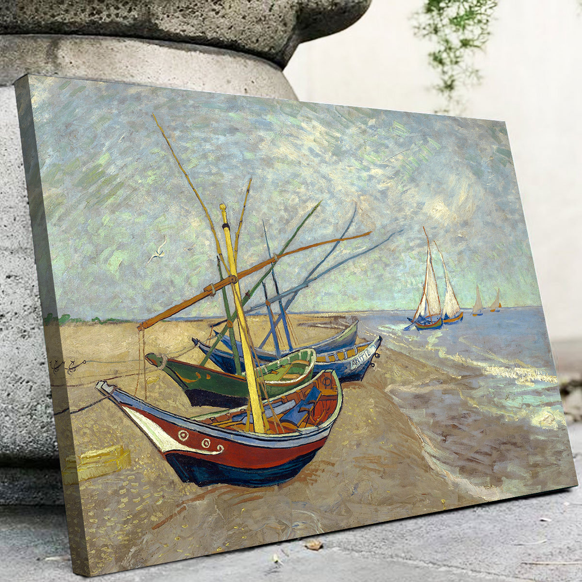 Vissersboten op het strand van Les Saintes-Maries-de-la-Mer Wall Art